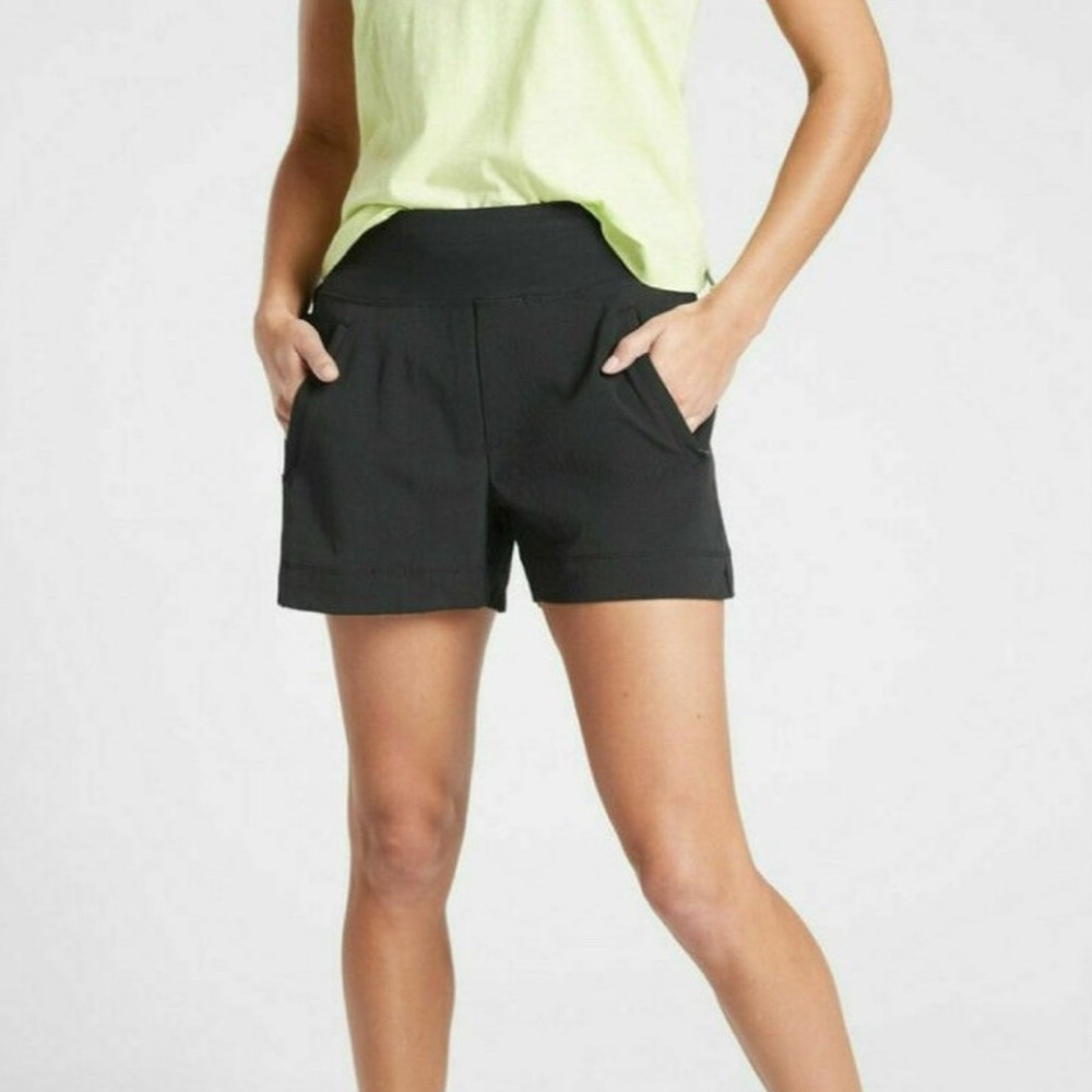 Athleta Black Trekkie North Shorts Size 4 Athletic Travel Hiking Outdoors